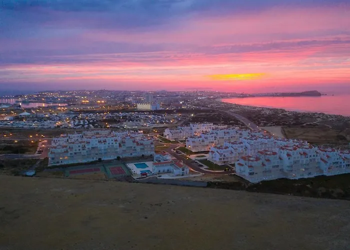 36 - Baleal Surf Village